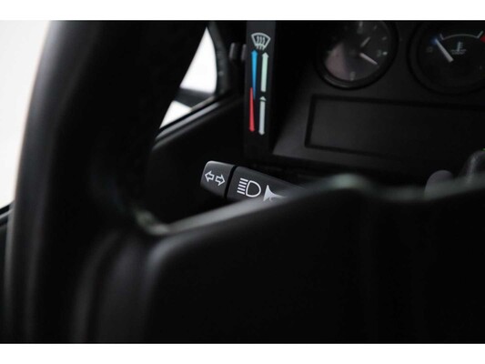 Land Rover Defender Td5 90 2.5 122hp 2000 (Original-NL), 88-VN-VG