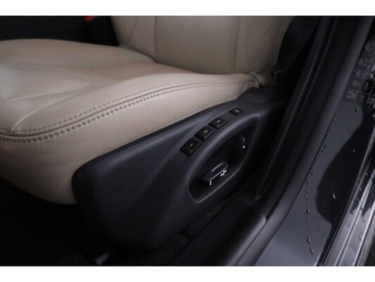 Volvo V60 D6 Twin Engine Summum 2.4 220pk 2016, PJ-943-V
