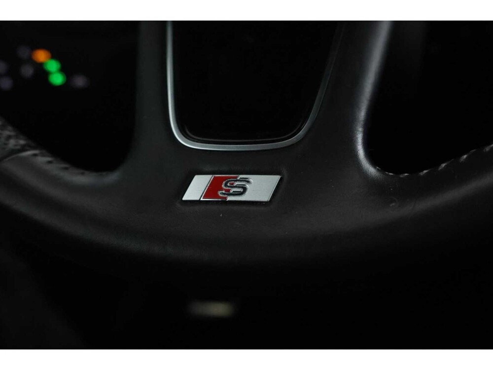 Audi Q2 30 Sport TFSI 116pk 2019 (Origineel-NL), XH-697-T