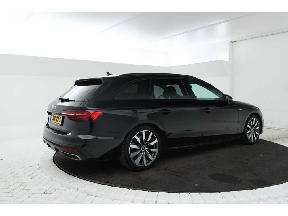 Audi A4 Avant 35 S edition TDI 136pk 2022, JZK-23-J