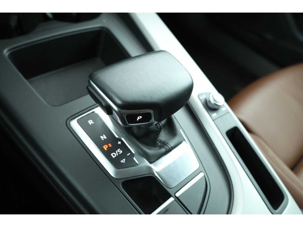 Audi A4 Avant 35 S edition TDI 136pk 2022, JZK-23-J