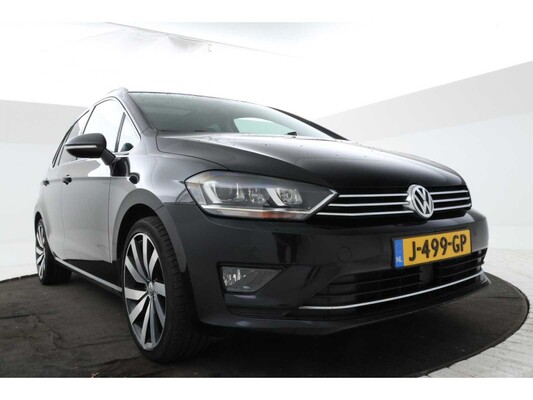 Volkswagen Golf Sportsvan Highline 1.4 TSI 126pk 2017, J-499-GP