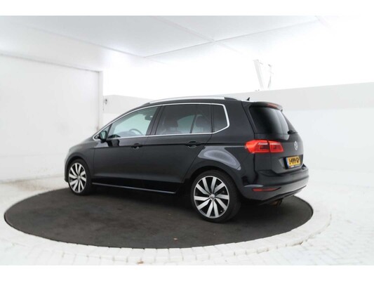 Volkswagen Golf Sportsvan Highline 1.4 TSI 126pk 2017, J-499-GP
