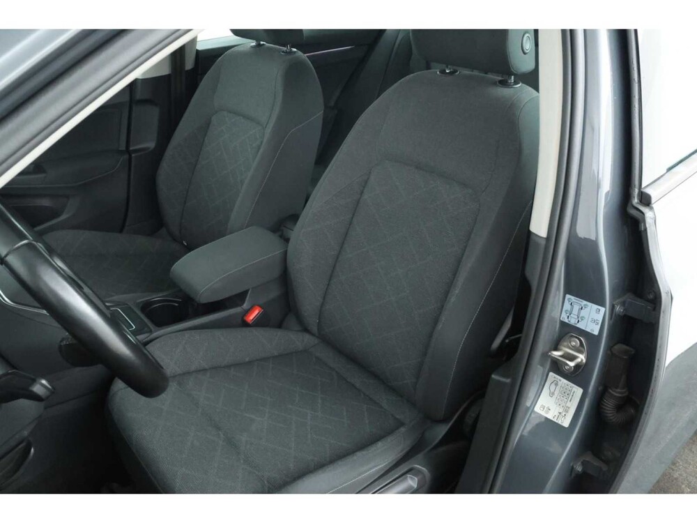 Volkswagen Golf Life Business 1.0 TSI 111pk 2021, KDR-05-V
