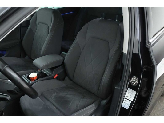 Volkswagen Golf eTSI R-Line 1.5 162pk 2020, P-810-JN