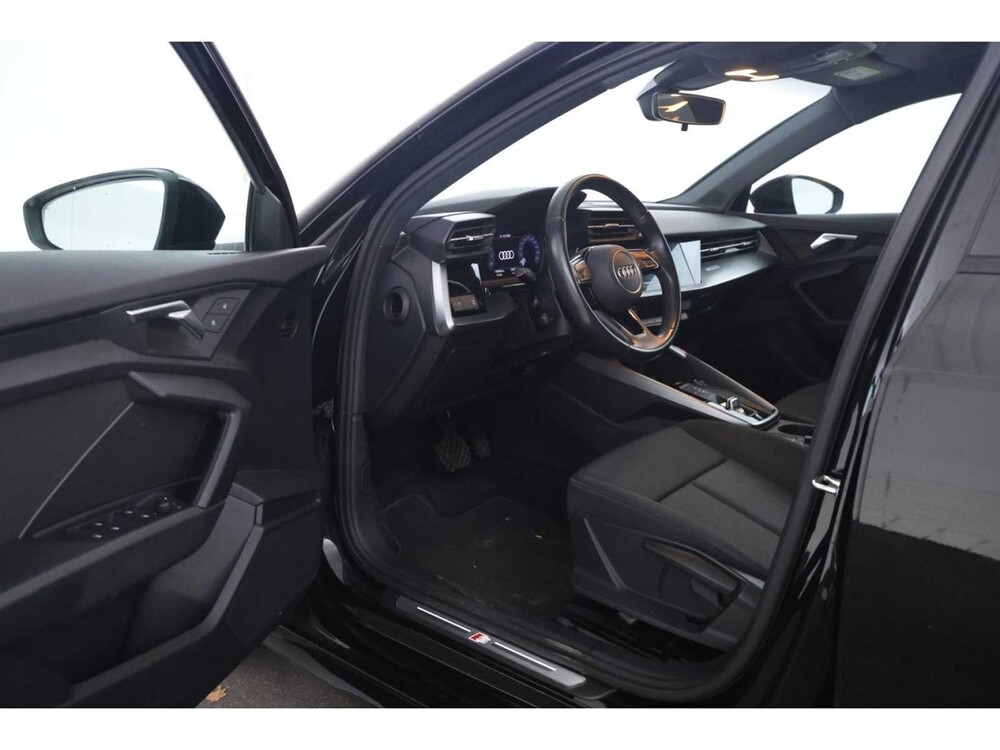 Audi A3 Sportback 30 S edition TFSI 122pk 2022, JLR-80-R