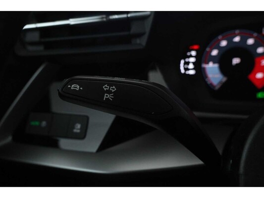 Audi A3 Sportback 30 S edition TFSI 122pk 2022, JLR-80-R