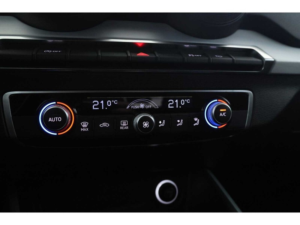 Audi Q2 30 Sport TFSI 116pk 2019 (Origineel-NL), XH-697-T
