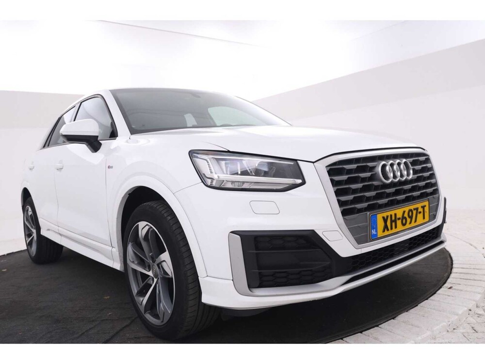 Audi Q2 30 Sport TFSI 116pk 2019 (Origineel-NL), XH-697-T