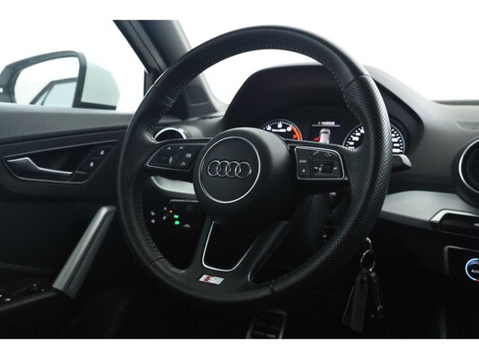Audi Q2 30 Sport TFSI 116pk 2019 (Origineel-NL), XH-697-T