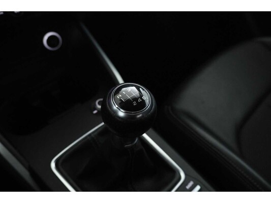 Audi Q2 30 Sport TFSI 116pk 2019 (Origineel-NL), XH-697-T