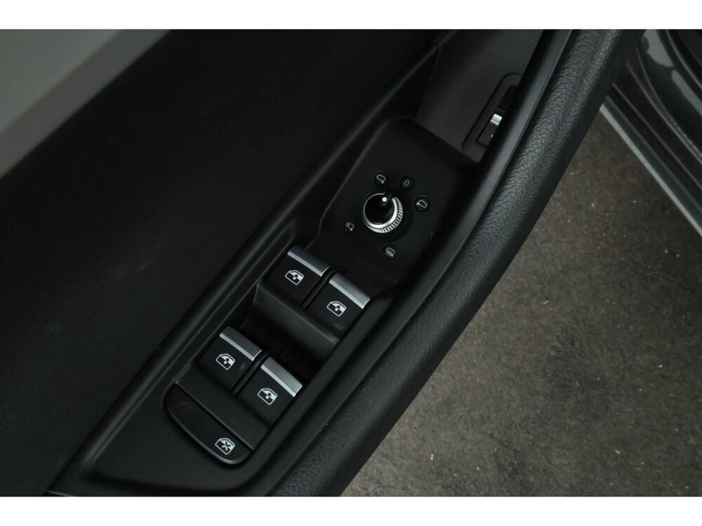 Audi A4 Avant 35 Advanced Edition TDI 165pk 2021, HXN-99-Z