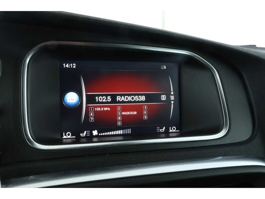 Volvo V40 T3 Nordic 2.0 154pk 2017 (Origineel-NL), NN-269-X