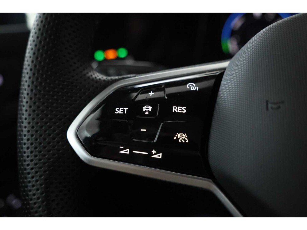 Volkswagen Golf eHybrid GTE 1.4 258pk 2023, GSG-77-J