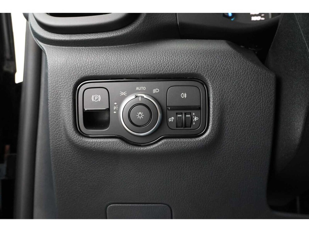 Mercedes-Benz eVito112 L2 60 kWh 116pk 2025 (Origineel-NL), V-09-NNF