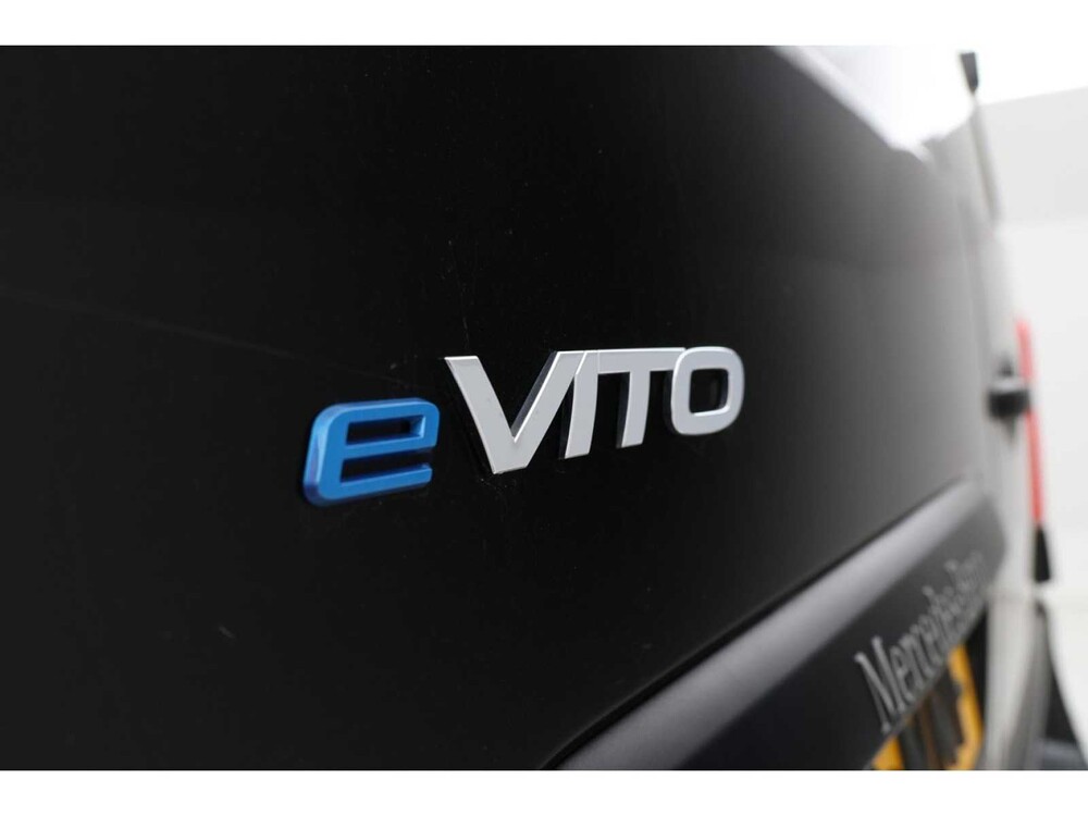 Mercedes-Benz eVito112 L2 60 kWh 116pk 2025 (Origineel-NL), V-09-NNF