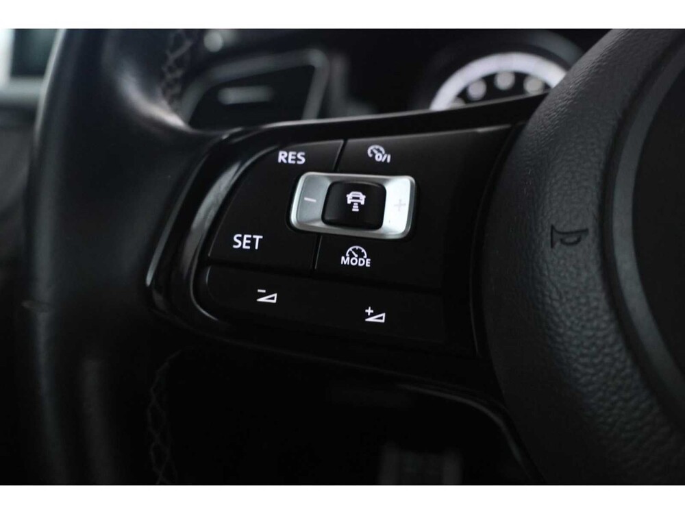 Volkswagen Golf R 4Motion 2.0 TSI 300pk 2014, S-411-FZ