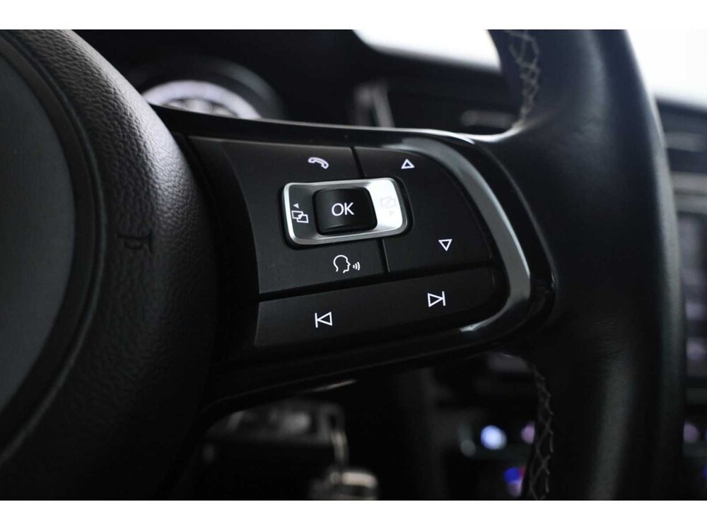 Volkswagen Golf R 4Motion 2.0 TSI 300pk 2014, S-411-FZ
