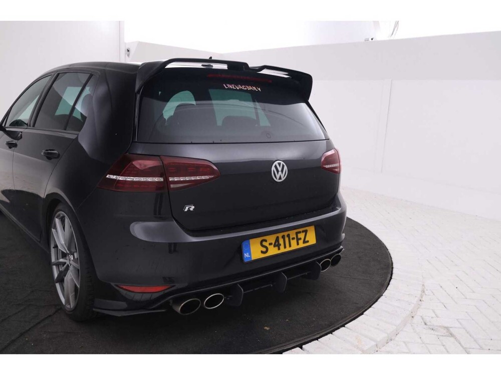 Volkswagen Golf R 4Motion 2.0 TSI 300pk 2014, S-411-FZ