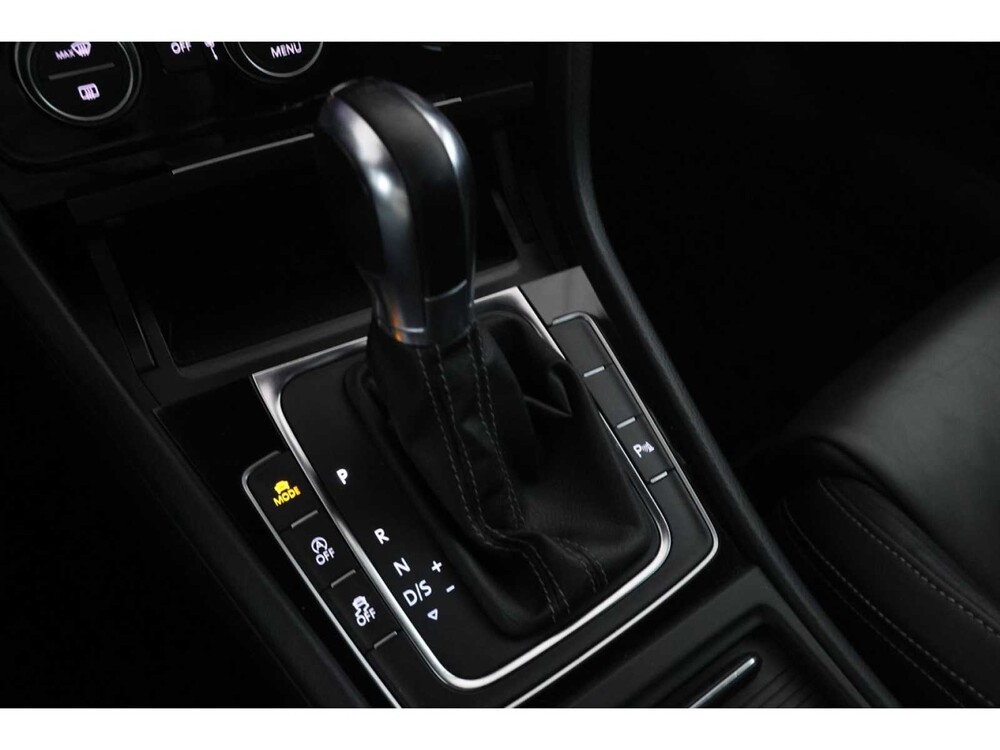 Volkswagen Golf R 4Motion 2.0 TSI 300pk 2014, S-411-FZ