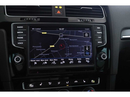 Volkswagen Golf R 4Motion 2.0 TSI 300pk 2014, S-411-FZ