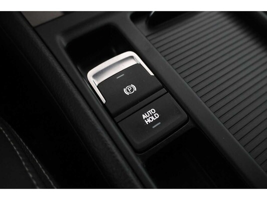 Volkswagen Golf R 4Motion 2.0 TSI 300pk 2014, S-411-FZ
