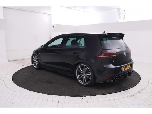 Volkswagen Golf R 4Motion 2.0 TSI 300pk 2014, S-411-FZ