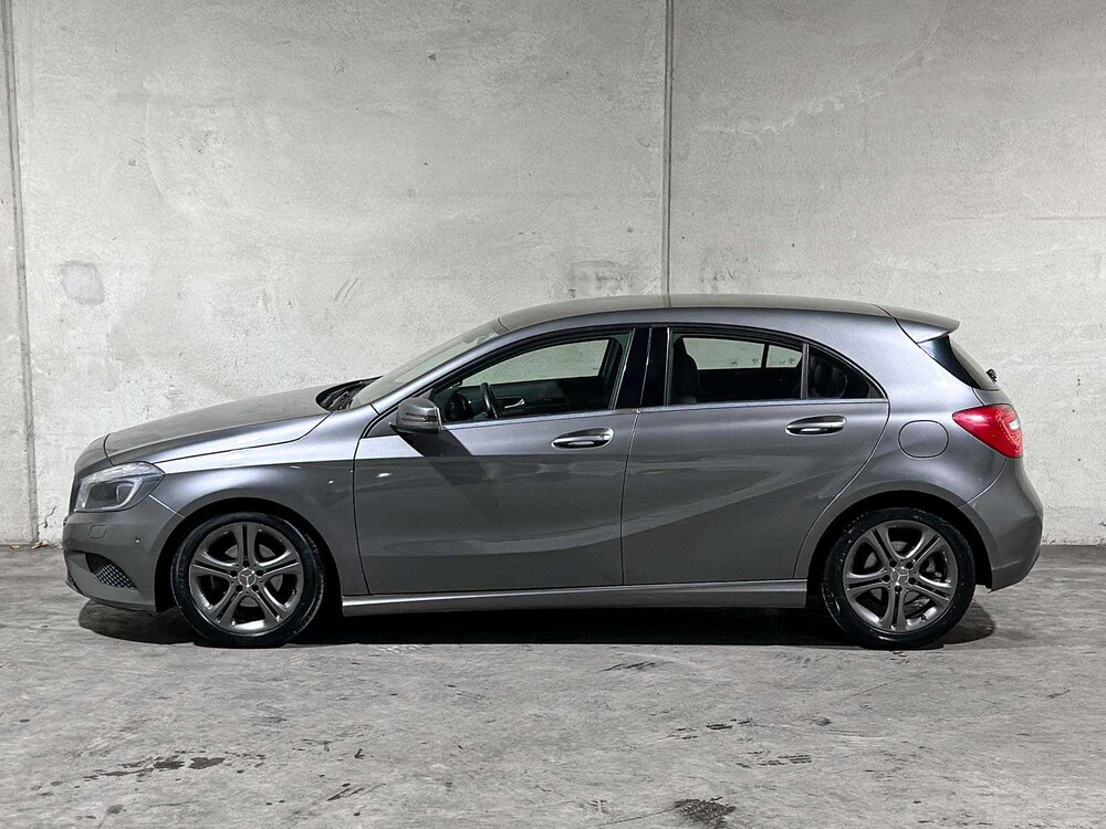 Mercedes-Benz A180 4U3 A-klasse 121pk 2013 (Origineel-NL), 8-SRR-41