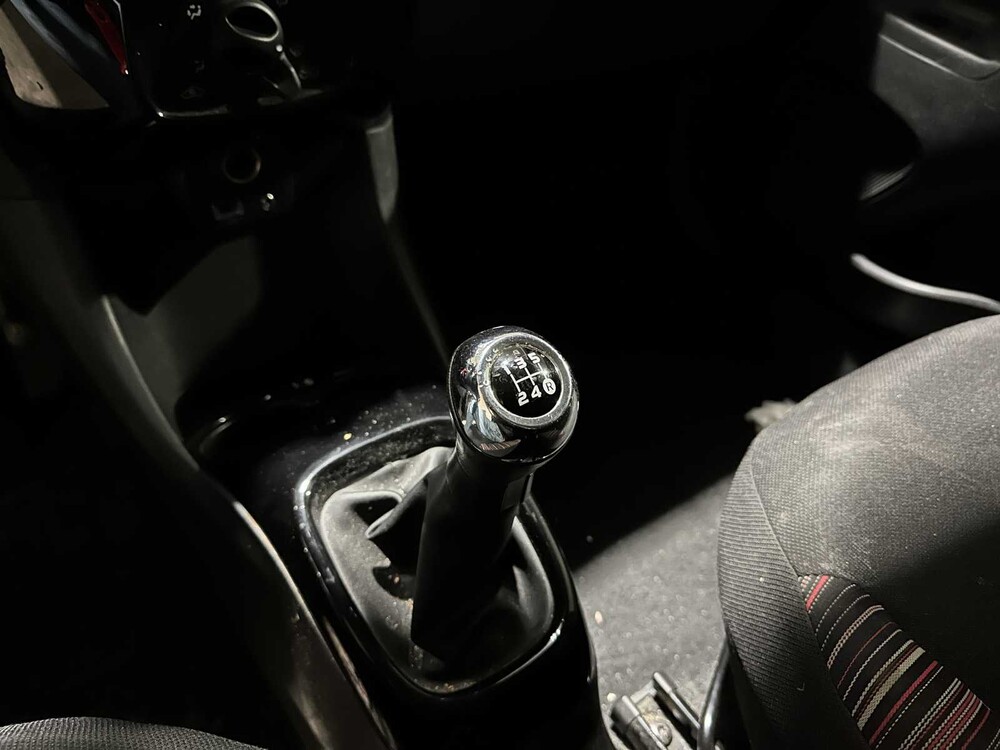 Citroën C1 1.0 VTi Feel 72 PS 2020 (Original-NL + 1. Besitzer), H-148-BX