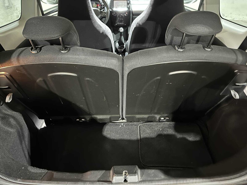 Peugeot 108 1.2 Puretech Allure 82 PS 2015, PP-318-L
