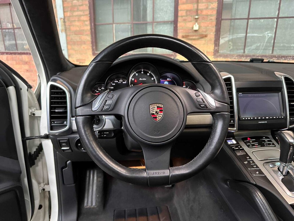 Porsche Cayenne Turbo 4.8 V8 500PK 2010 38.000KM!