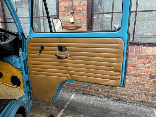 Volkswagen 23-517 Camper 1973, 07-YB-44