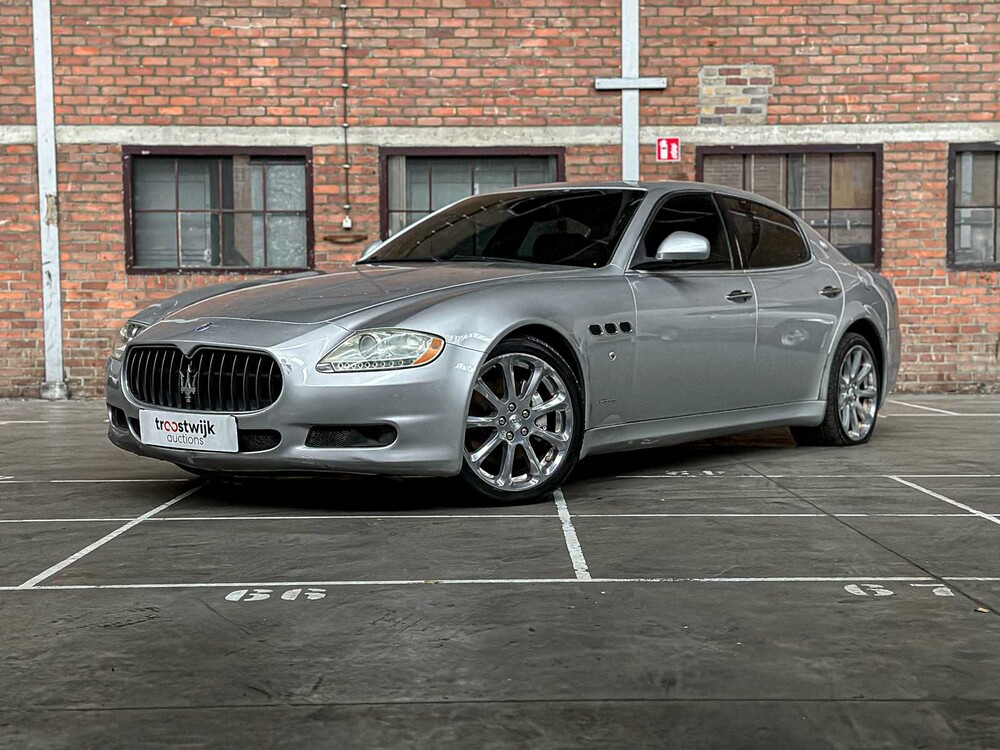 Maserati Quattroporte 4.2 V8 440pk 2009 Facelift Youngtimer